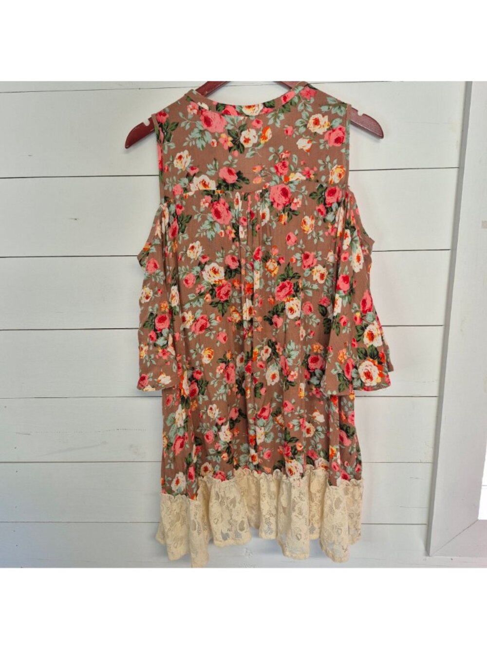 Umgee Women's Floral Cold Shoulder Tunic Dress With Lace Hem Size M - Picture 7 of 8